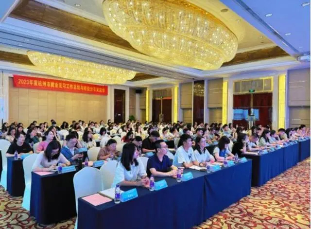 14.5萬(wàn)余人參與！杭州市就業(yè)見習(xí)工作幫助青年群體從“校園人”到“職場(chǎng)人”